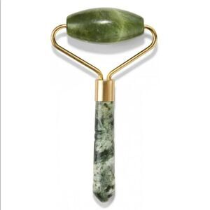 NWT Jade Stone Facial Roller Skincare Eye Face Massage Tool Natural Stone